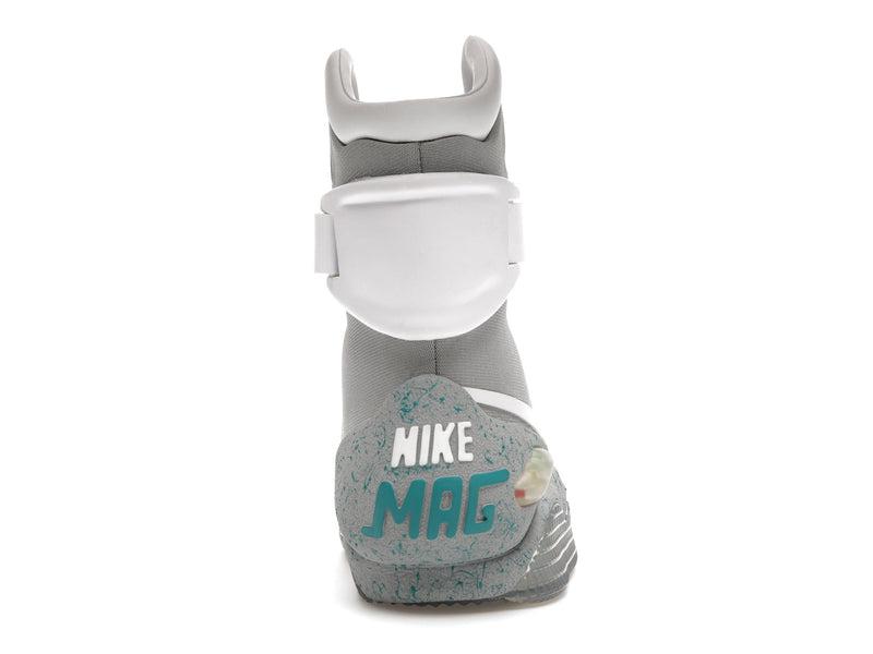 Nike MAG Retour vers le futur (2011)