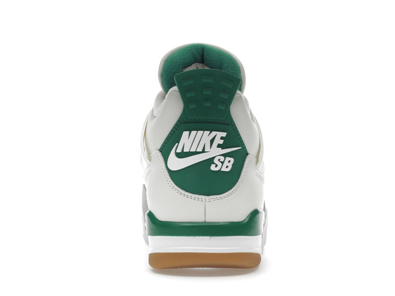 Jordan 4 Retro SB Kieferngrün