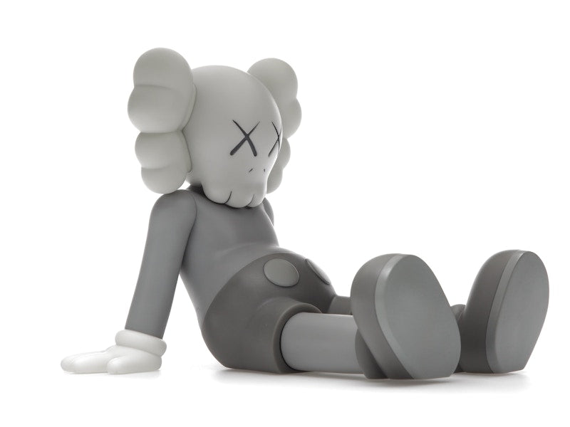 Figurine en vinyle KAWS Holiday Taipei grise