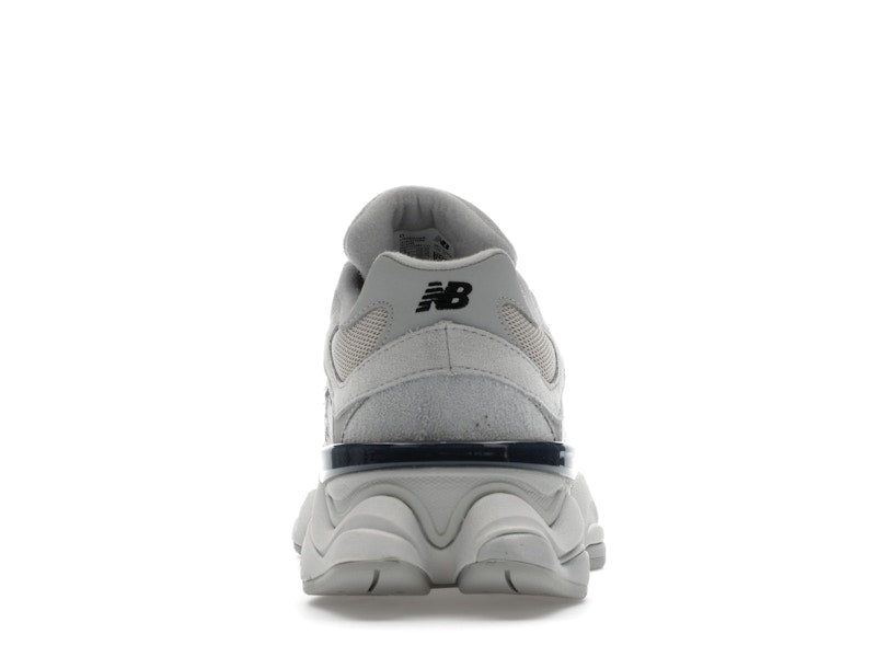 New Balance 9060 Argent Gris Métallisé 