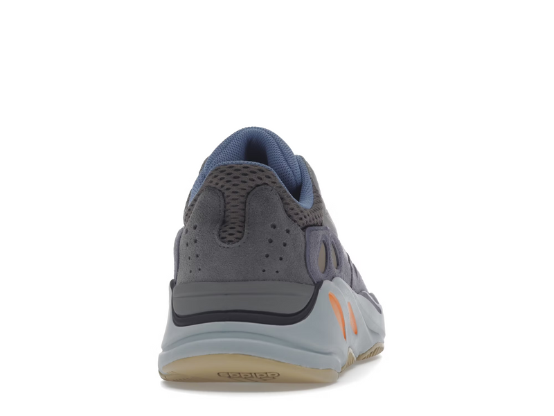 adidas Yeezy Boost 700 Bleu Carbone