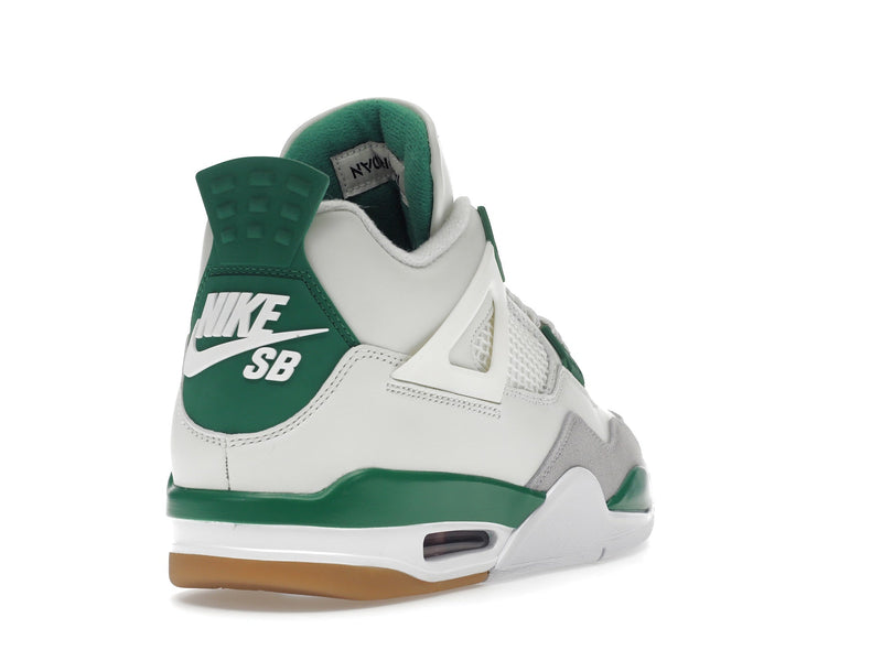 Jordan 4 Retro SB Kieferngrün