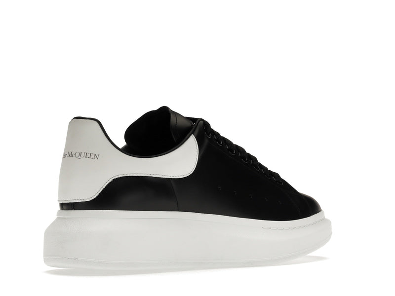 Alexander McQueen Oversize Schwarz Weiß
