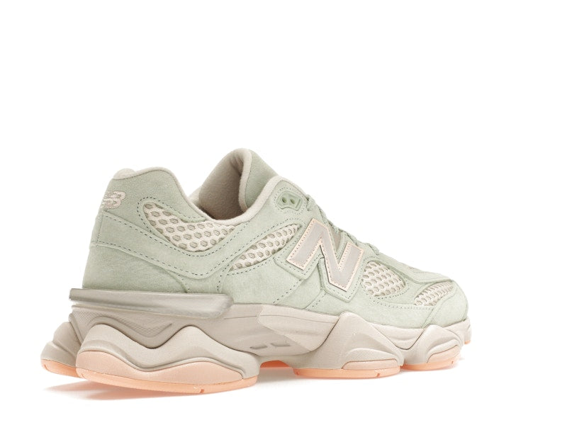 New Balance 9060 The Whitaker Group Missing Pieces Argent Vert Mousse 