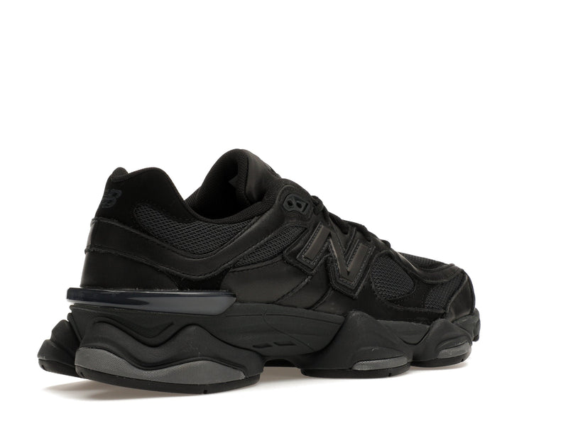 New Balance 9060 Triple Black Cuir