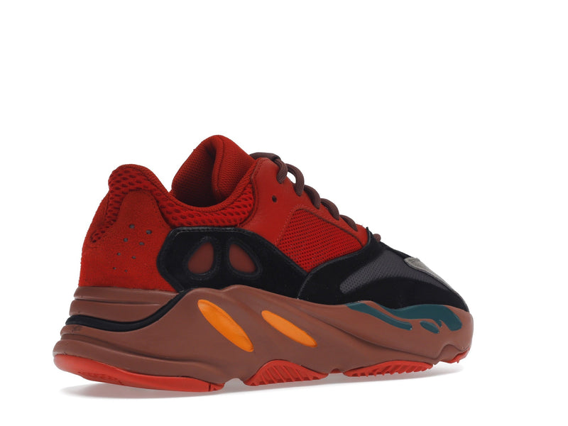 adidas Yeezy Boost 700 Hi-Res Rouge