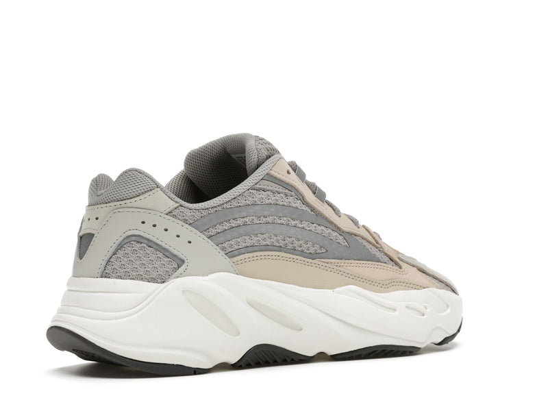 adidas Yeezy Boost 700 V2 Crème