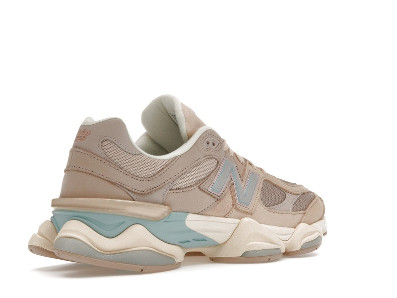 New Balance 9060 Ivoire Crème Rose Sable 