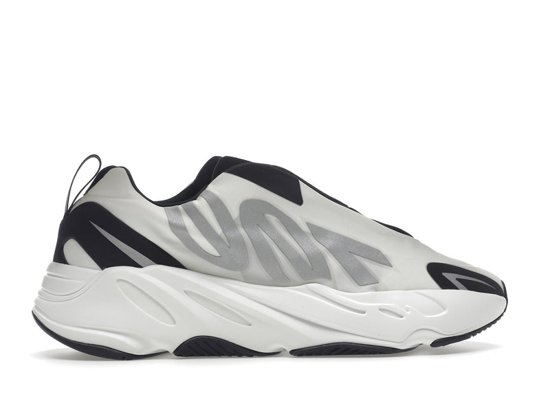 adidas Yeezy Boost 700 MNVN sans lacets analogiques