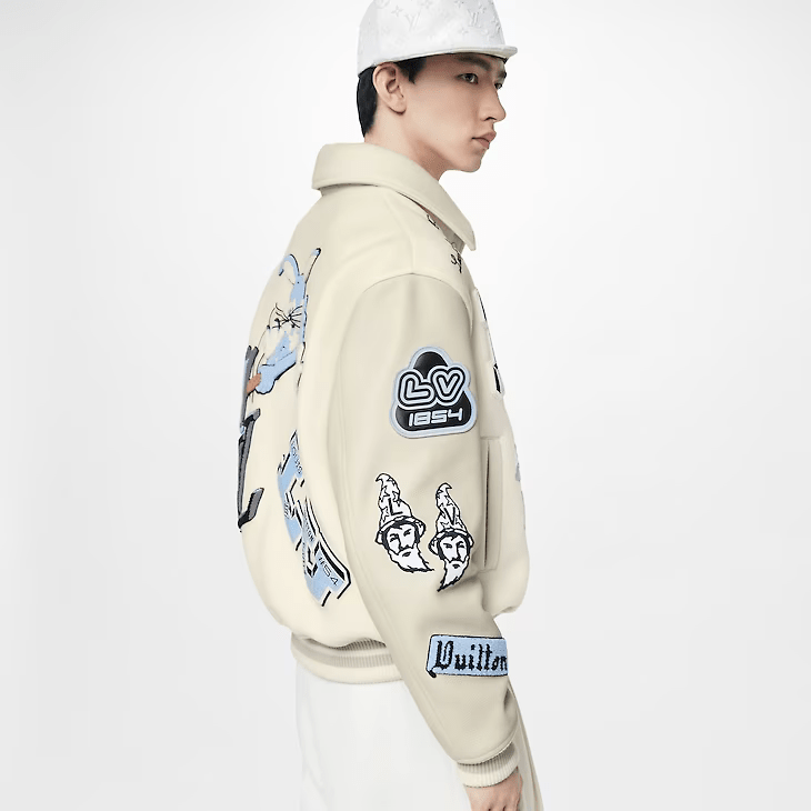 Veste universitaire blanche et bleue Louis Vuitton Bunny